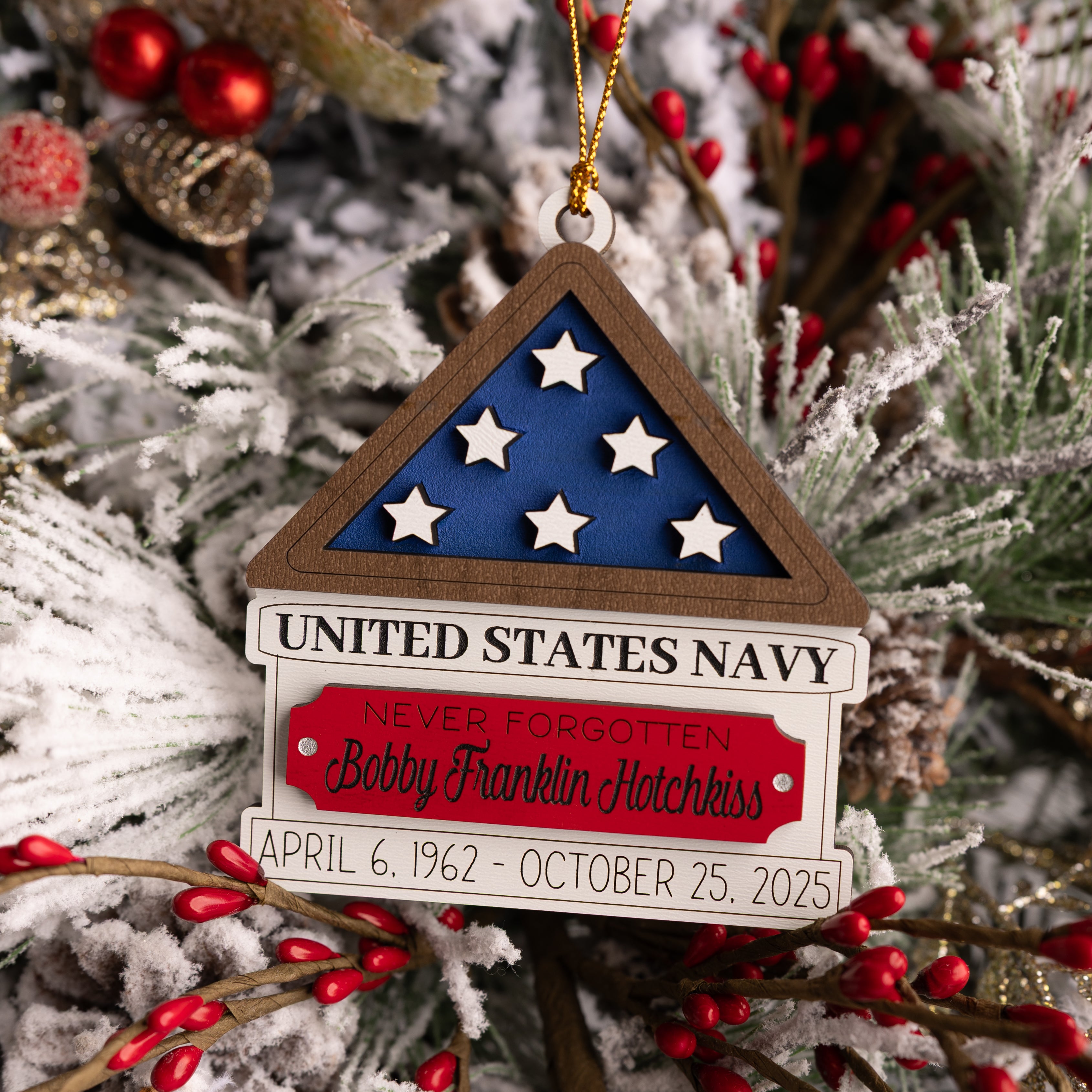 Military Memorial Ornament